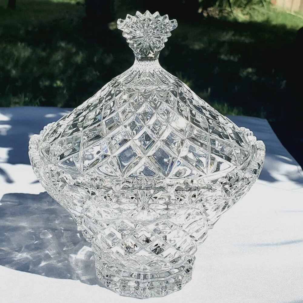Crystal Clear Brussels Lidded Candy Dish 7.25" vanity trinket Bowl